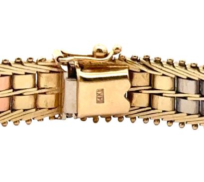 OR 14K / 14K GOLD
Bracelet et boucles d'oreilles...