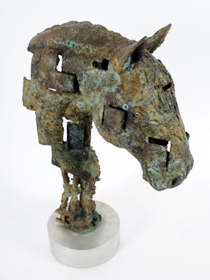 MEXICAN SCHOOL 20TH C.
Horses head
Unpolished...