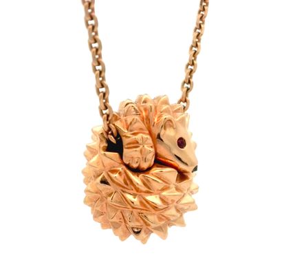 BOUCHERON
Collier à pendentif Hans le Hérisson...