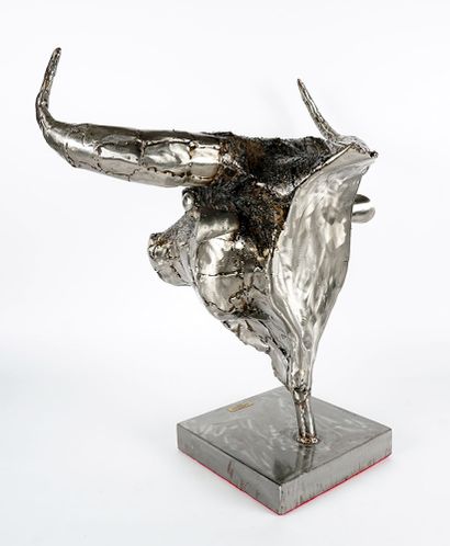 ORTIZ MATOS, Enrique (active 20th c.)
Bull...