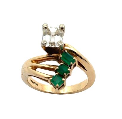 OR 14K, ÉMERAUDE, DIAMANTS / 14K GOLD, EMERALD
Bague...