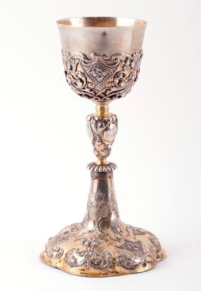 CHALICE
Set of two (2) silver vermeil chalices:
-...