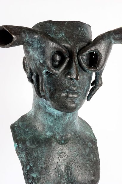 DE DIOS, Juan (active 21st c.)
Hand mask
Bronze...