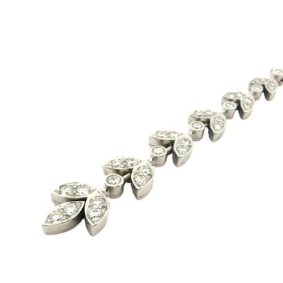 TIFFANY Co
Collier Tiffany Co composé d'une...