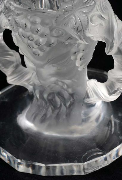 LALIQUE France

Coupe Lalique France en cristal,...