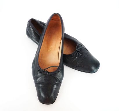 CHANEL
Four (4) pairs of Chanel shoes in...