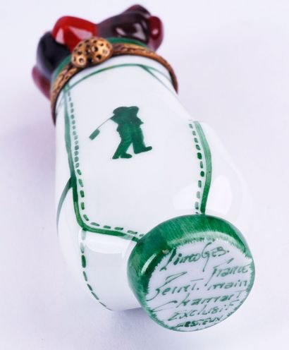 LIMOGES
Lot de porcelaine Limoges comprenant:
-...