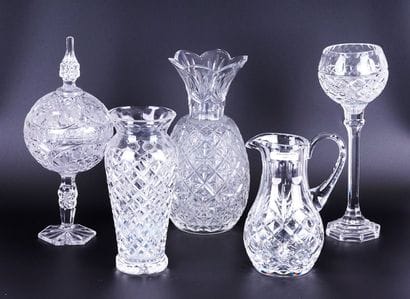 CRISTAL / CRYSTAL
Lot en cristal taillé comprenant...