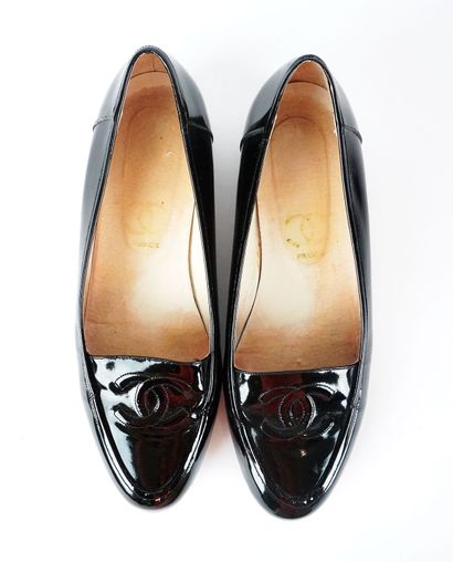 CHANEL
Four (4) pairs of Chanel shoes in...