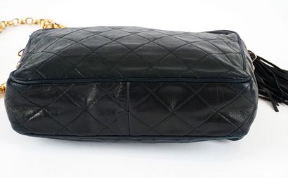 CHANEL
Chanel Camera shoulder bag in black...