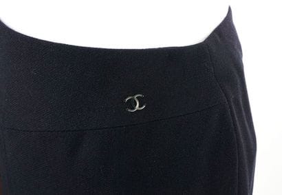 CHANEL
Jupe Chanel, 100% laine, doublure...