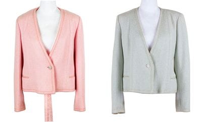 CHANEL
Deux (2) vestes Chanel de couleur...