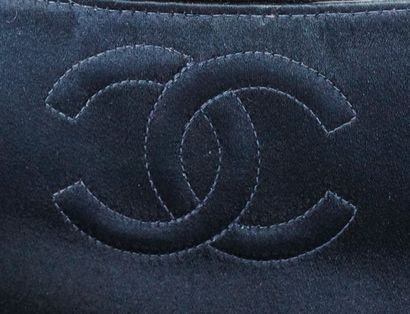 CHANEL
Chanel Timeless shoulder bag in dark...