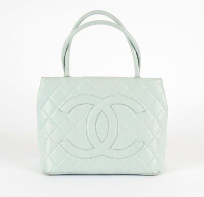CHANEL LIGTH BLUE CAVIAR LEATHER
Chanel Light...