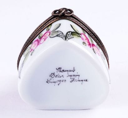 LIMOGES
Lot de porcelaine Limoges comprenant:
-...