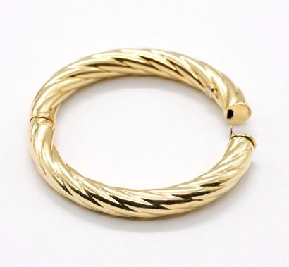 OR 14K / 14K GOLD
Bracelet rigide ouvrant...
