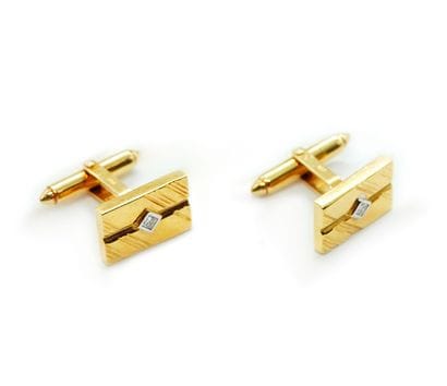 OR 18K, DIAMANT / 18K GOLD, DIAMOND
Boutons...