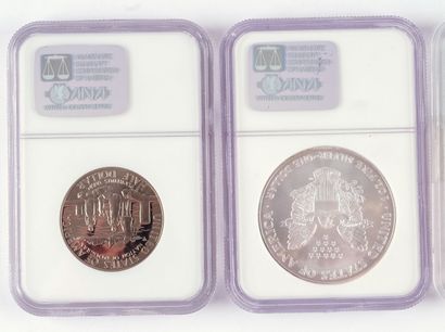 SILVER
Lot of silver coins including:
- $0.50...