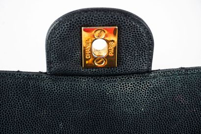 CHANEL
Chanel Timeless double shoulder bag...
