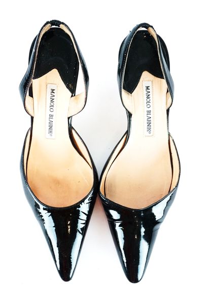 MANOLO BLAHNIK
Quatre (4) paires de chaussures...