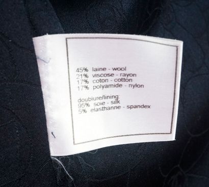 CHANEL
Veste Chanel, jacquard bleu foncé...