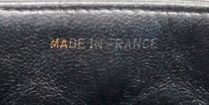 CHANEL
Chanel Jumbo shoulder bag in black...