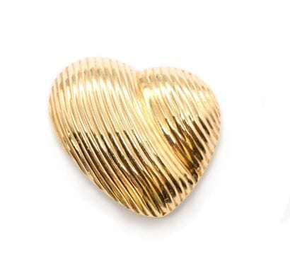 OR 14K / 14K GOLD
Pendentif en forme de coeur...