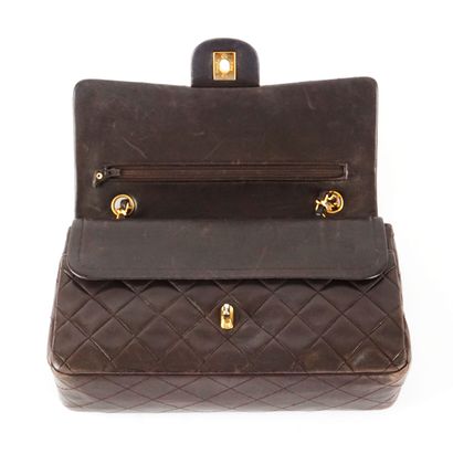 CHANEL
Chanel Timeless bag with double shoulder...