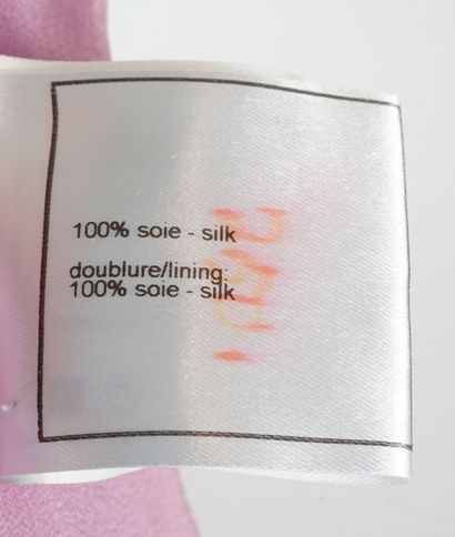 CHANEL
Jupe Chanel plissé couleur rose violet...