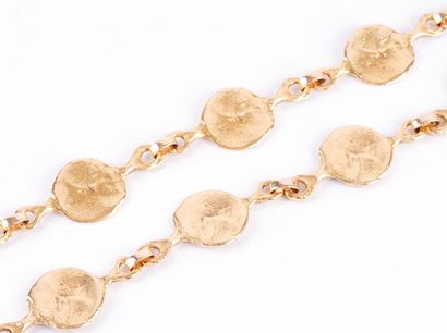 SCHLUEP, WALTER (1931-2016)
Collier en or...