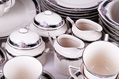 NORITAKE
Ensemble Noritake en porcelaine...