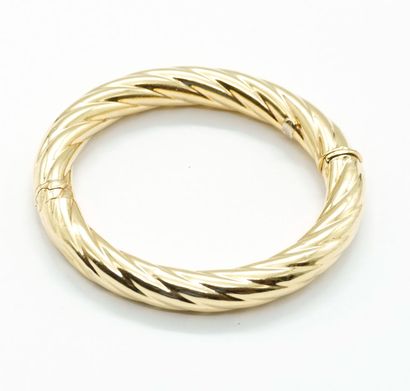 OR 14K / 14K GOLD
Bracelet rigide ouvrant...