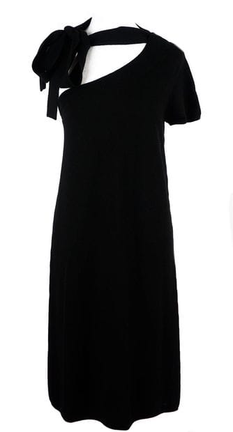 CHANEL
Robe noire Chanel, 100% laine.
Taille:...