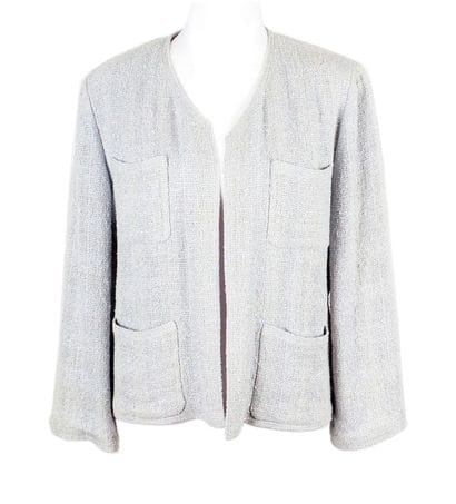 CHANEL
Veste Chanel de couleur lilas, quatre...