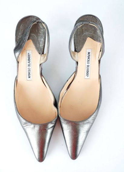 MANOLO BLAHNIK
Three (3) pairs of Manolo...
