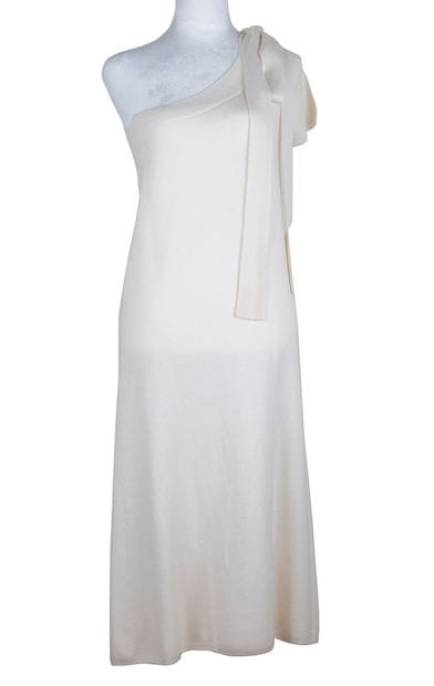 CHANEL
Robe Chanel, de couleur crème, 100%...