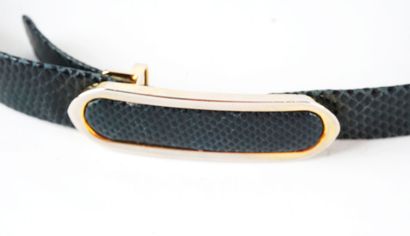 JUDITH LEIBER
Quatre (4) ceintures ajustables...