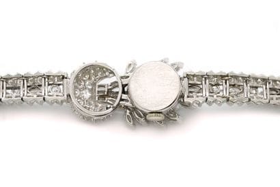 MONTRE-BRACELET EBEL, PLATINE, DIAMANTS
Montre-bracelet...