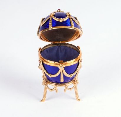 FABERGE, NEW YORK
Imperial egg, jewelry box,...