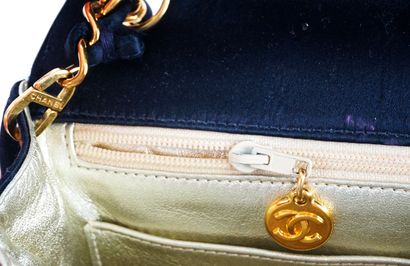 CHANEL
Chanel Timeless shoulder bag in dark...