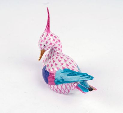 HEREND 
Lot de sept (7) figurines en porcelaine...