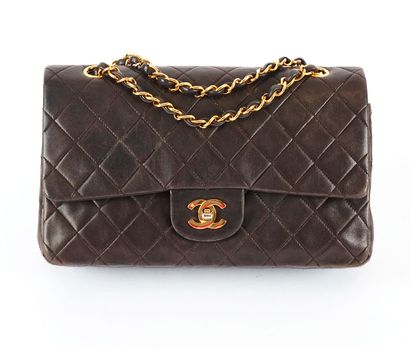 CHANEL
Chanel Timeless bag with double shoulder...