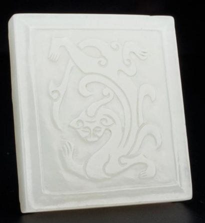 ANTIQUE SCULPTURE PENDENTIF EN JADE BLANC...