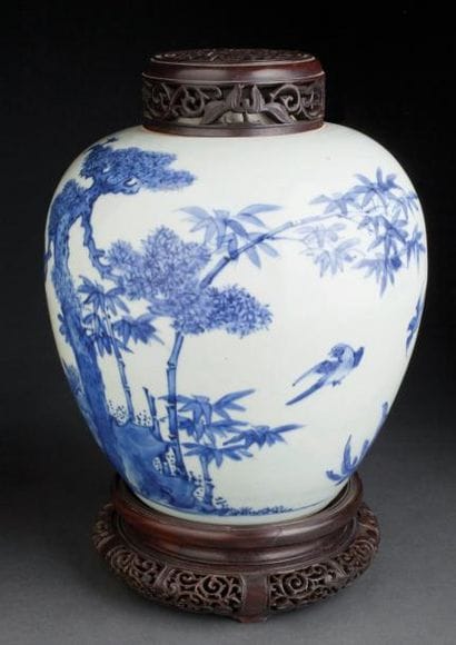 JARRE À GINGEMBRE EN PORCELAINE BLEU ET BLANC...