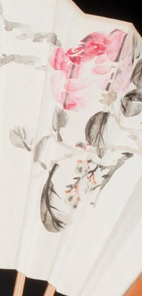 ZHAO SHU RU
Éventail aux fleurs de prunier...