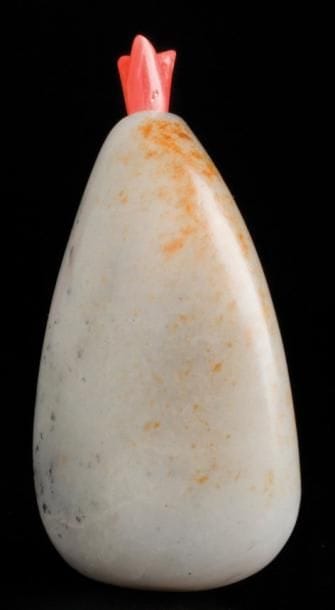 GRAND ET ANTIQUE FLACON-TABATIÈRE EN JADE...