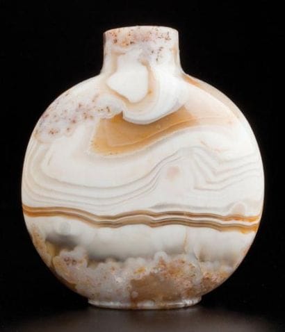 ANTIQUE FLACON-TABATIÈRE OVOÏDE EN AGATE...