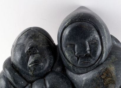 INUIT SCHOOL (20th c.)
Embracing Couple
Soapstone
Trace...