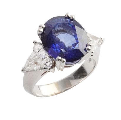 18K GOLD, SAPPHIRE 9.65 CT, DIAMONDS
18K...