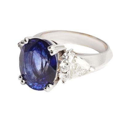 18K GOLD, SAPPHIRE 9.65 CT, DIAMONDS
18K...